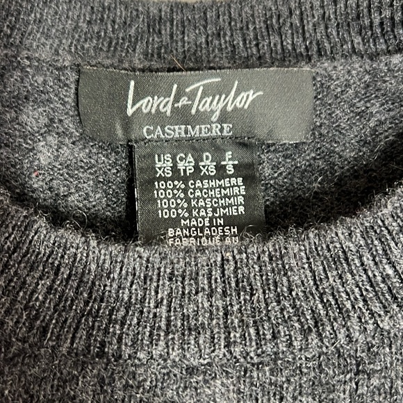100% cashmere crewneck sweater - Picture 2 of 3